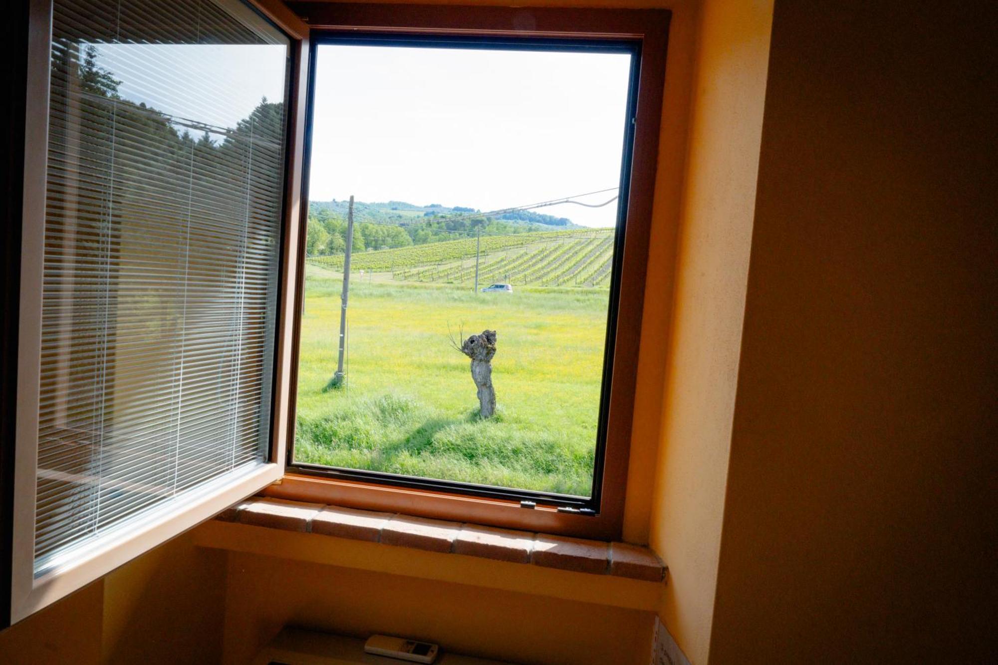 L'Antico Gabbiano B&B ซานกัสชาโน อิน วัลดีเปซา ภายนอก รูปภาพ