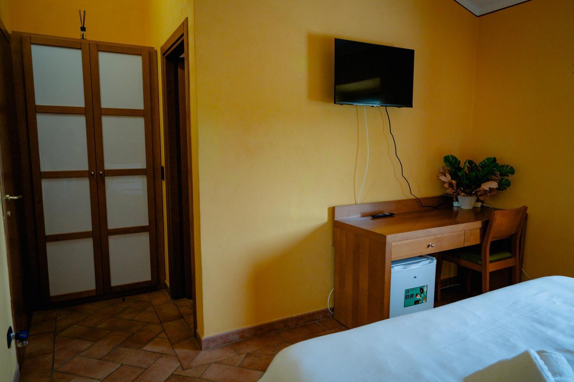 L'Antico Gabbiano B&B ซานกัสชาโน อิน วัลดีเปซา ภายนอก รูปภาพ