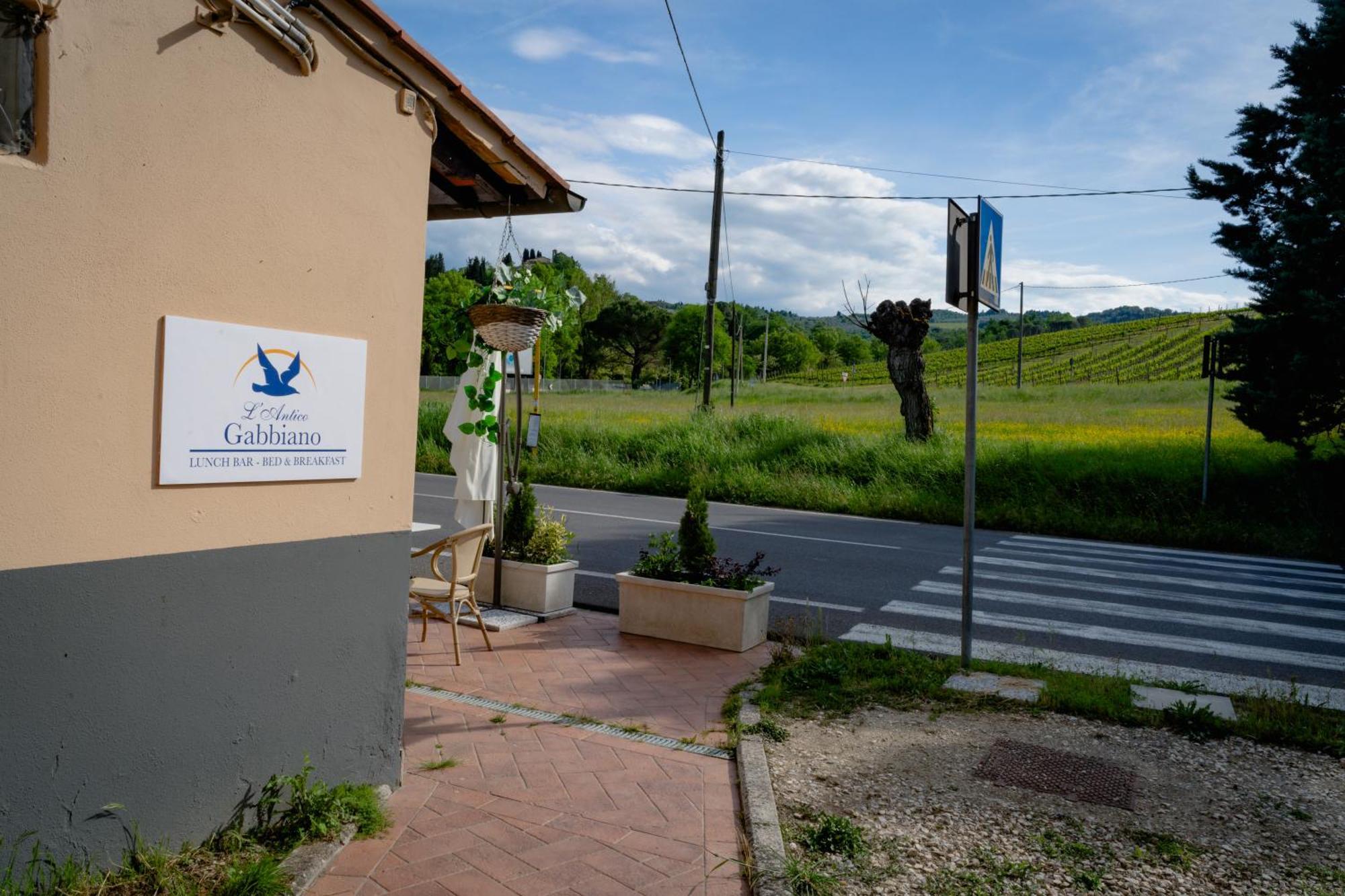 L'Antico Gabbiano B&B ซานกัสชาโน อิน วัลดีเปซา ภายนอก รูปภาพ